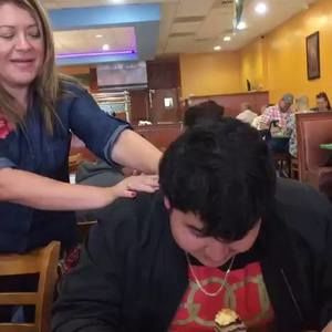 Meet your Posher, Iris